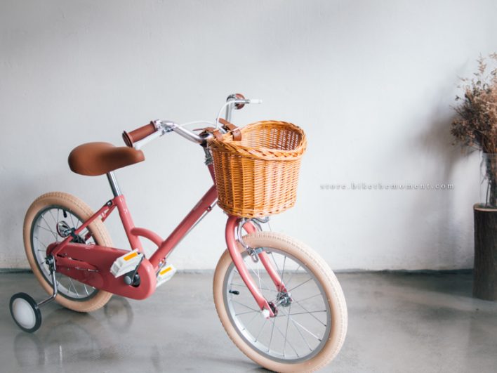 tokyobike mini rattan basket